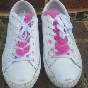 Golden Goose Sneakers